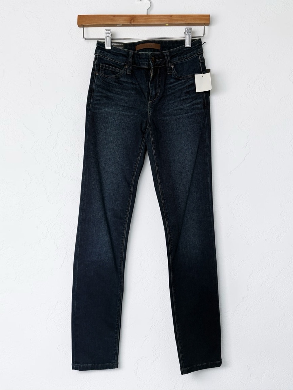 NWT Joe’s Jeans Flawless Straight Leg Dark Wash Sz 23